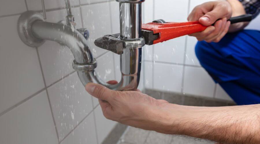 Leak Detection Services in Wolcott, IN